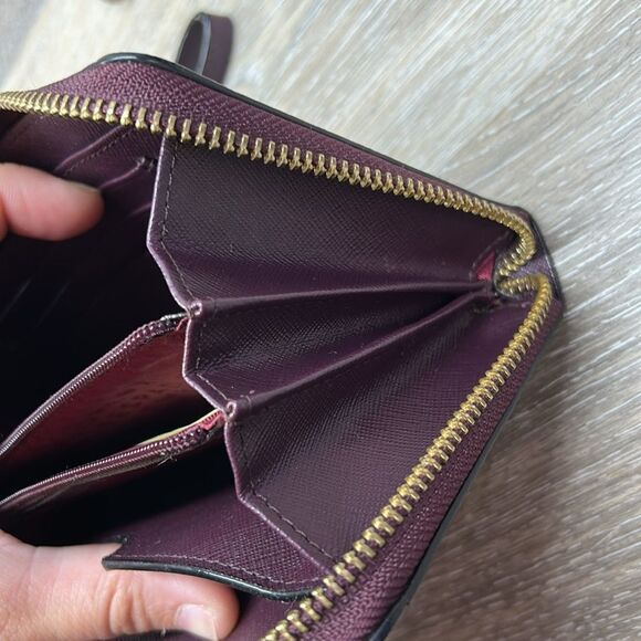 Kate Spade burgundy full zip wallet - Picture 10 of 12